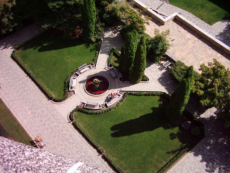 View from the tower to the courtyard.